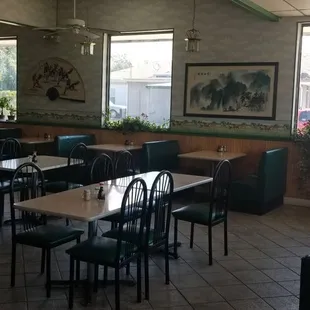 the inside of a restaurant