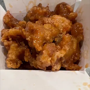 food, bbq wings, fried chicken wings, chicken wings and fried chicken, poultry, chicken wings, chicken, bbq chicken, fried chicken