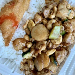 Cashew Nut Chicken Lunch Special