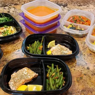 Healthy meals delivered and ready to be reheated by a client