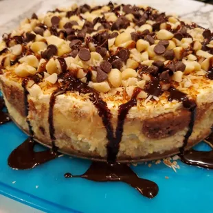 Pineapple and macadamia cheesecake