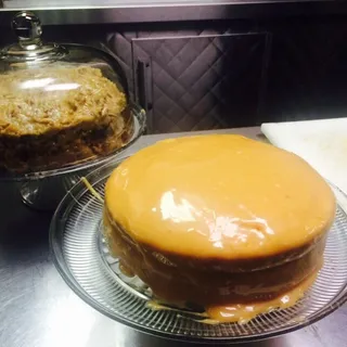 Caramel cake