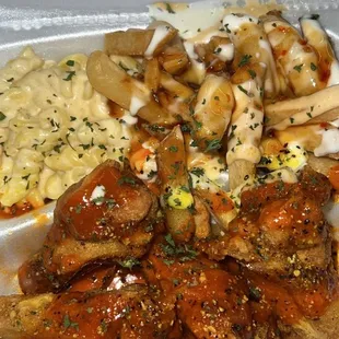 CHICKEN WING COMBO w/ PASTA &amp; SAUCED UP FRIES
