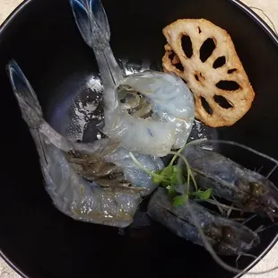 Blue Prawn Sashimi with lotus crispy root