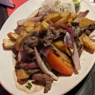 Lomo Saltado taste bad no flavor
