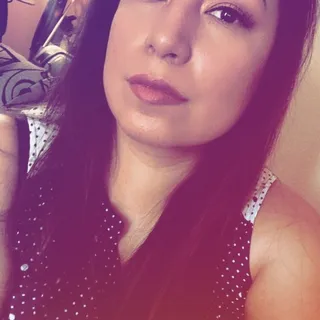Veronica R.