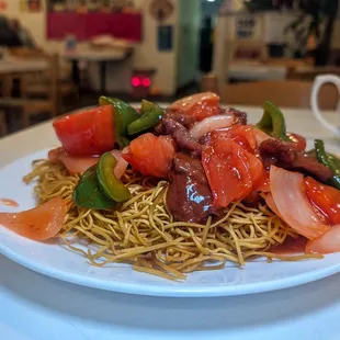 tomato beef crispy noodles $11.50