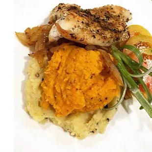Grilled Chicken with sweet potato &amp; cauliflower potato