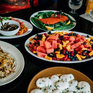 "Eggs Benedict Spread"