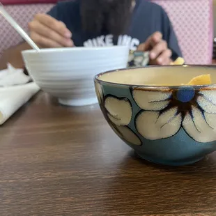find  chinaware