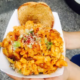 Mac &amp; Cheeseburger Johnson