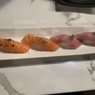 Yellowtail Nigiri