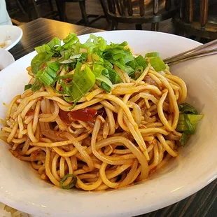 Cold Sichuan noodle