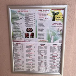 Menú - Lunch Specials 7 days a week $8.88