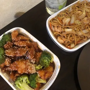 Shrimp Lo Mein