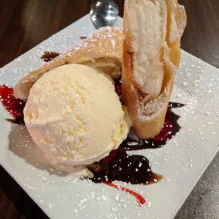 Cheesecake chmichanga.