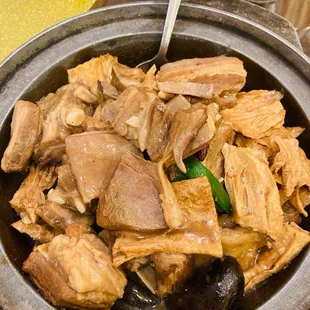 Lamb claypot with bean curd