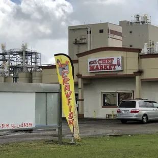 a car parked in front of a restaurant