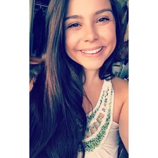 Anais C.