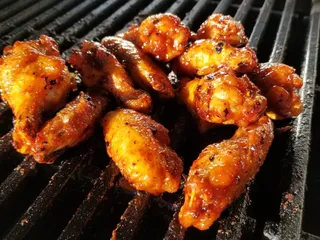 Jimbo's Wing'n It