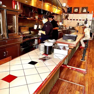 sushi and sashimi, interior