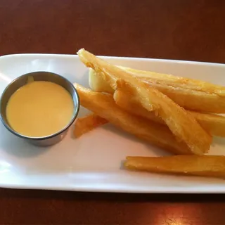 Crispy Yucca with Cheese Sauce