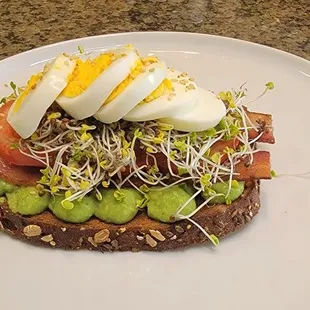 Avocado toast