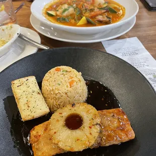 Hawaiian salmon and ciopinno