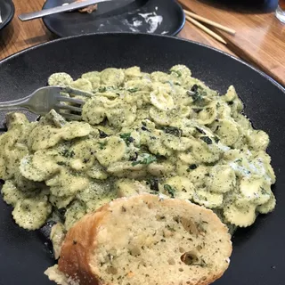 Chicken Pesto Pasta