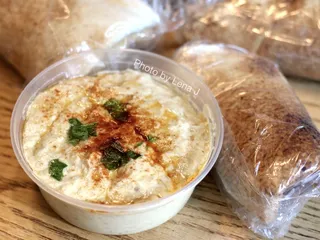 Zamaan Cafe