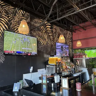 Bar area with TVs