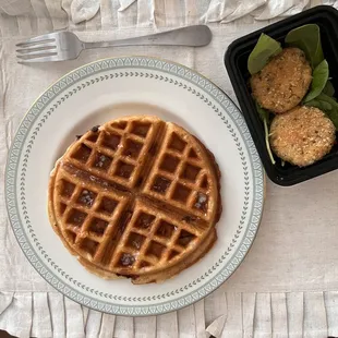 Chicken and waffle with salmon croquettes