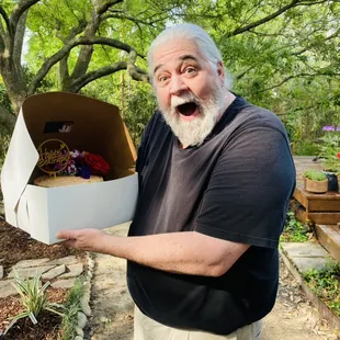 We love to see our clients smile? Need a birthday cake ? Let us help! We bake fresh daily and deliver all throughout Baton Rouge.