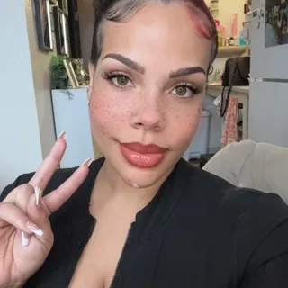 Samantha B.