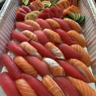 Salmon Nigiri