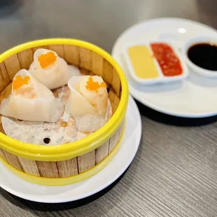 Scallop and shrimp dumpling w/ fish roe