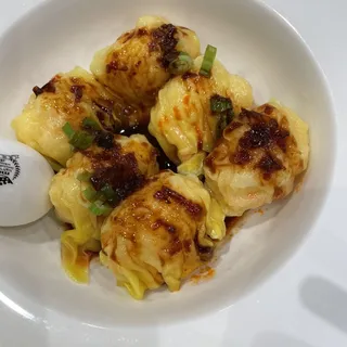 Shrimp Wonton with House Spicy Sauce