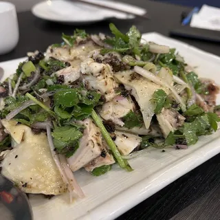 Black Truffle Chicken with Cilantro and Onion