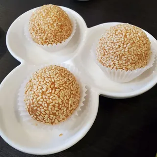 Deep Fried Sesame Ball