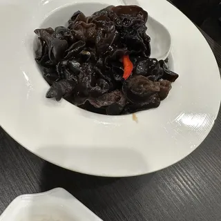 Wood Ear Salad in Mature Vinegar