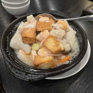 Braised Tofu Seafood Casserole