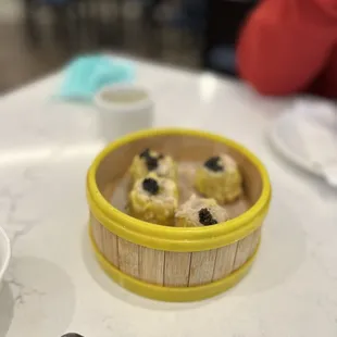 Shrimp and pork dumpling with black truffle