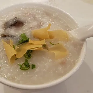 59. Pork with Preserved Egg Congee