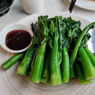 72. Chinese Broccoli with Oyster