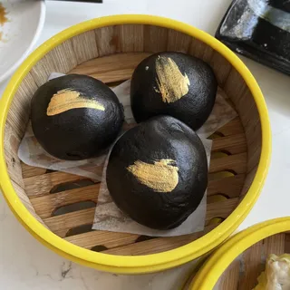 77. Steamed Lava Salted Egg Yolk Bun with Gold Foil