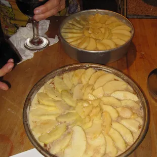 Team work for a classic Italian Apple Cake