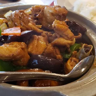 D5. Chicken Mushroom Stew