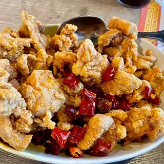 B16. Spicy Diced Chicken
