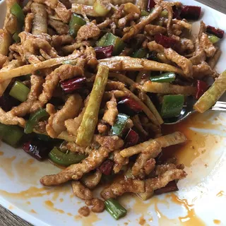 B26. Szechuan Style Pork & Bamboo Stir-Fry