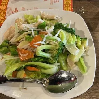 C14. Chicken Mixed Vegetables
